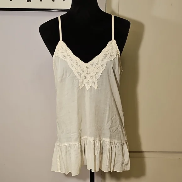 Lace Trim Cream Cami Top - Picture 1 of 5